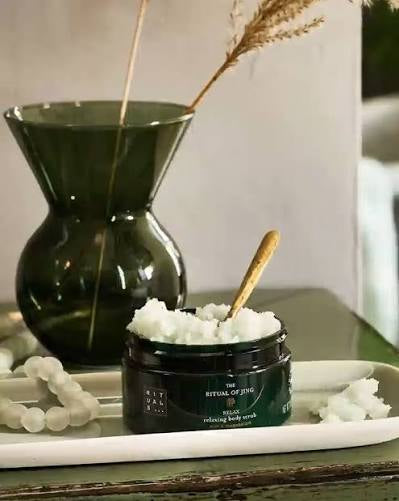 Salt Body Scrub The Ritual of Jing