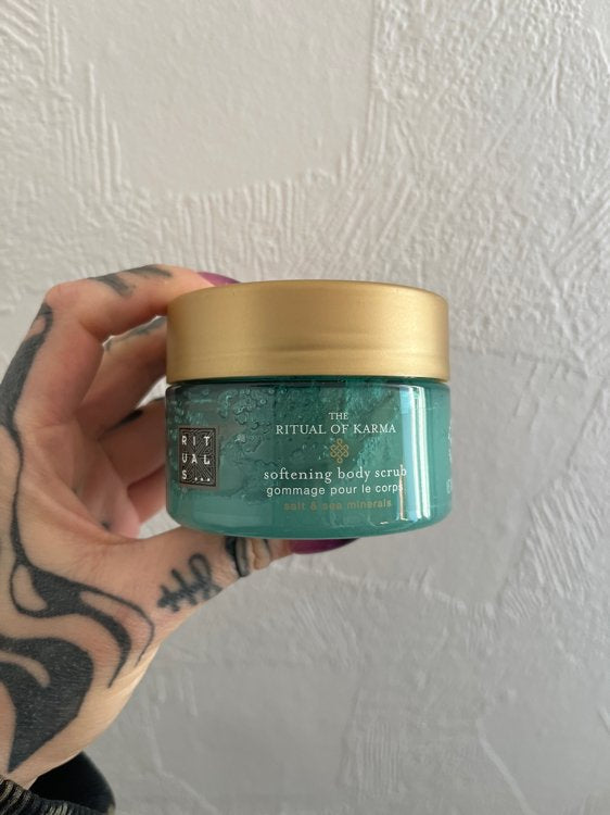 The Ritual of Karma Salt Body Scrub