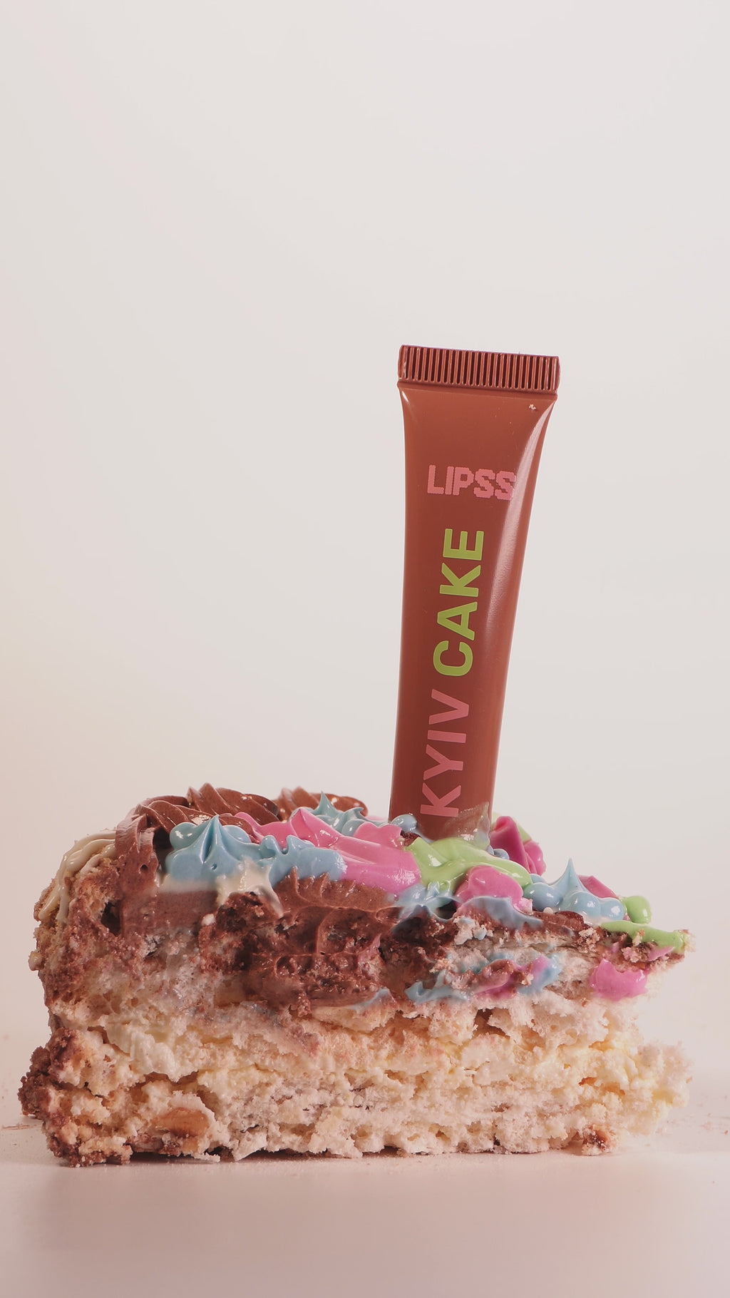 LIPSS Kyiv cake